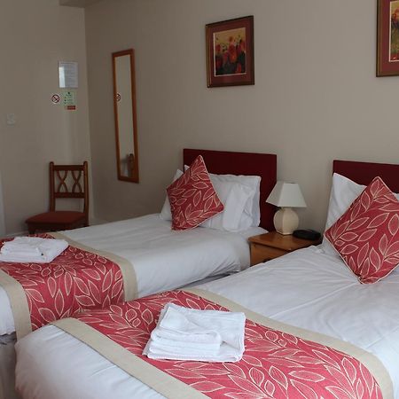 By The Sea Bed And Breakfast Eastbourne Dış mekan fotoğraf