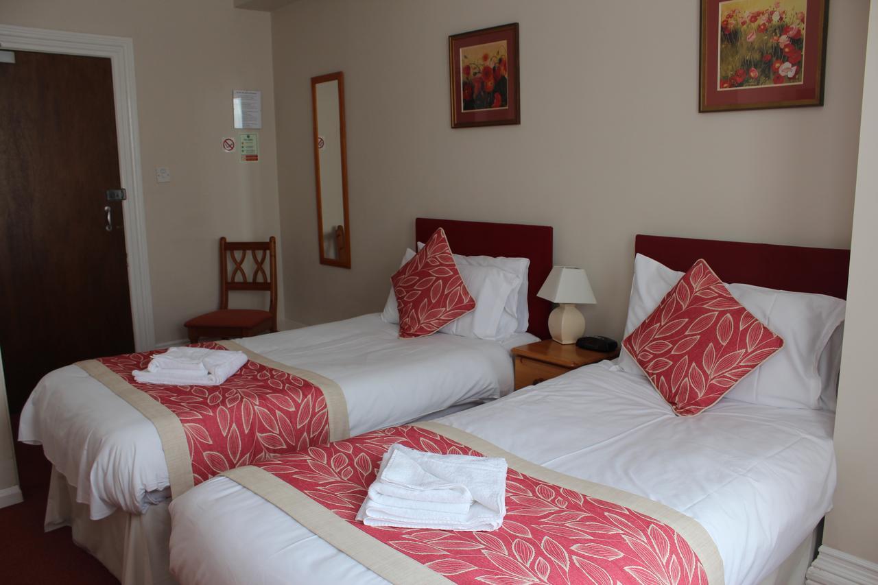 By The Sea Bed And Breakfast Eastbourne Dış mekan fotoğraf
