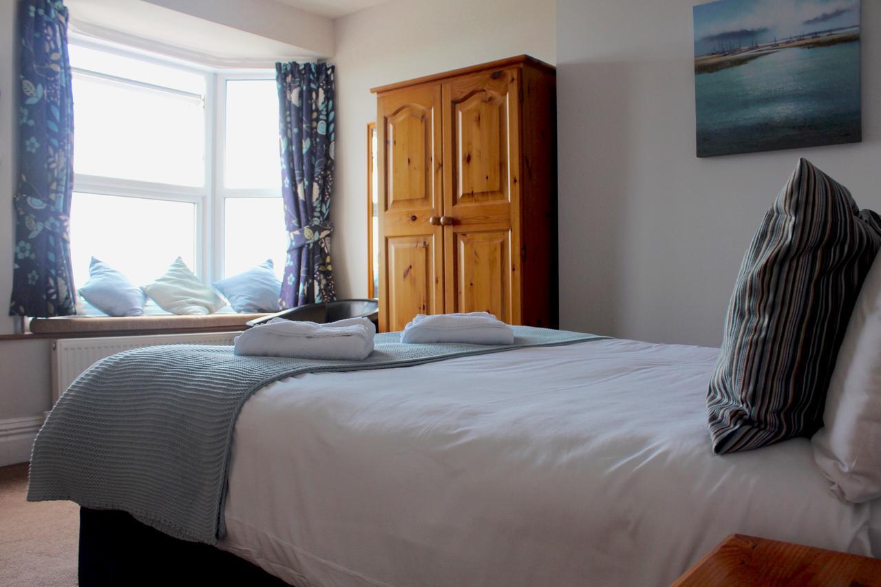 By The Sea Bed And Breakfast Eastbourne Dış mekan fotoğraf