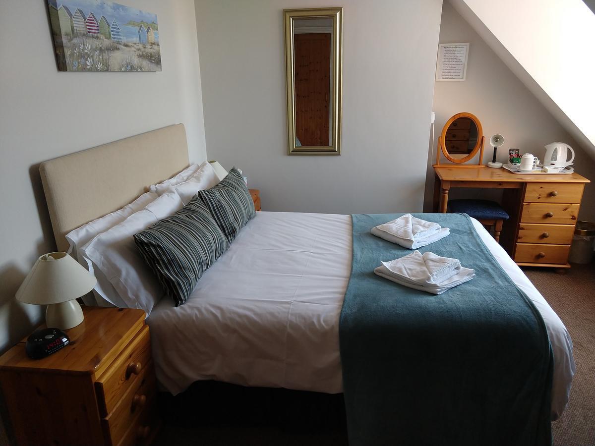 By The Sea Bed And Breakfast Eastbourne Dış mekan fotoğraf