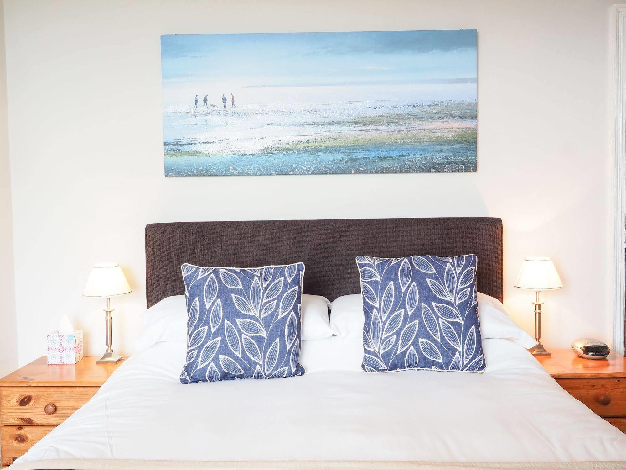 By The Sea Bed And Breakfast Eastbourne Dış mekan fotoğraf